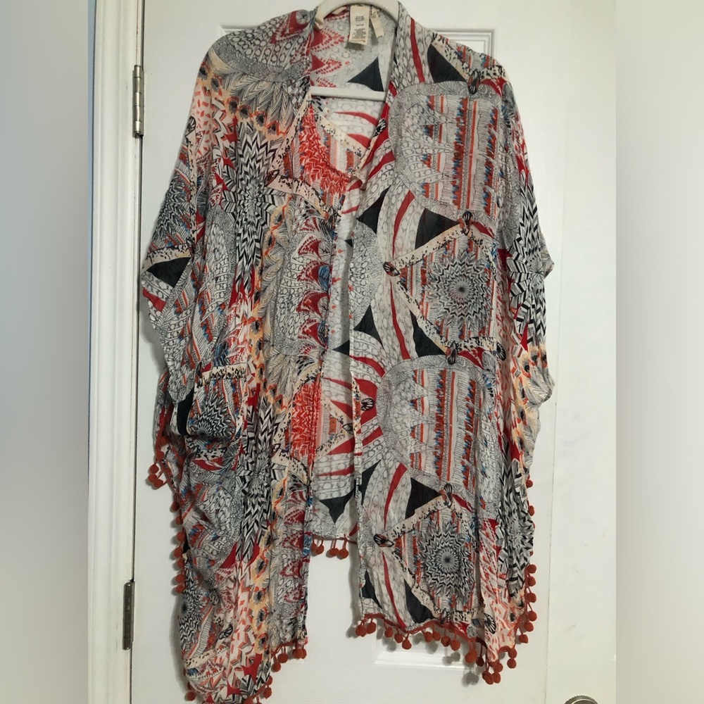 Soft surroundings Boho Aztec one size‎ rayon poncho  spring festival cottagecore